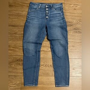 American Eagle Outfitters High-Rise jegging